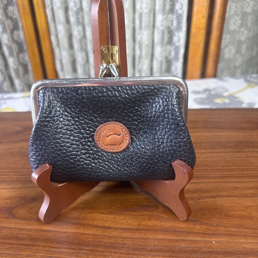 Dooney & Burke Coin purse Kisslock